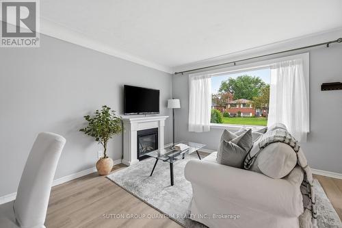 189 Foxbar Road, Burlington, ON 