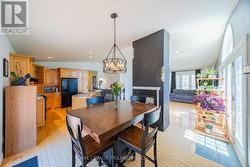 Dining area - 