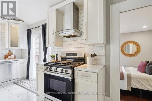 32 Allan Avenue, Hamilton, ON 