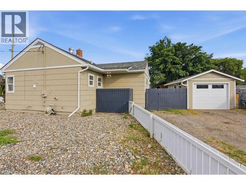 121 Willow Street  Kamloops, BC V2B 4C6