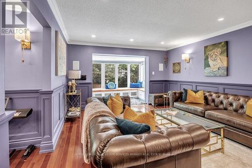 1004 Caldwell Avenue, Mississauga, ON 