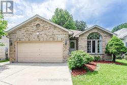 27 JASMINE DRIVE  London North (North E), ON N6G 5A2