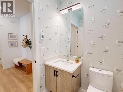 4060 Saturna Ave, Powell River, BC 