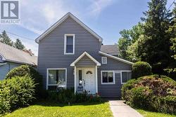135 Salisbury AVE Sault Ste. Marie, ON P6B 1M3
