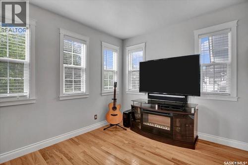 823 Temperance Street, Saskatoon, SK 