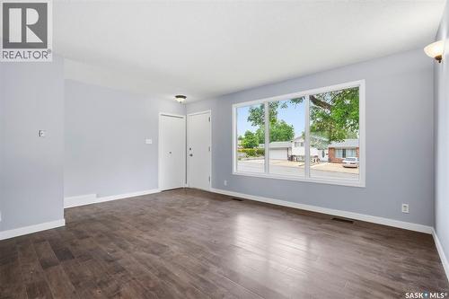 118 Smallwood Crescent, Saskatoon, SK 