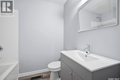118 Smallwood Crescent, Saskatoon, SK 