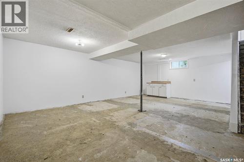 118 Smallwood Crescent, Saskatoon, SK 