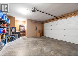 Double Garage with little extra work space on the far sice - 