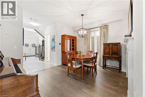 11 Morrison Drive, Ancaster, ON - Indoor Photo Showing Other Room