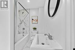 MAIN FLOOR 4 PIECE BATHROOM - 
