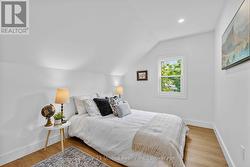 PRIMARY BEDROOM - 