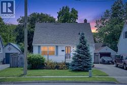 67 ARCHIBALD Street Brampton, ON L6X 1M3