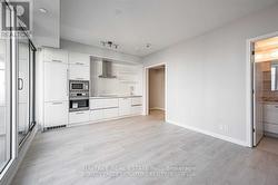 1701 - 2221 YONGE STREET Toronto, ON M4S 0B8