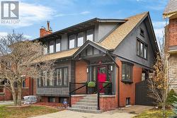 151 HOLTON AVENUE S  Hamilton, ON L8M 2L6