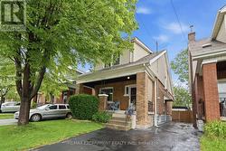 16 CONNAUGHT AVENUE N  Hamilton, ON L8L 6Y7