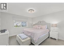 Primary Bedroom - 