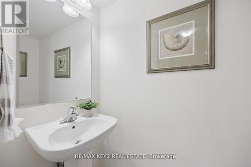2417 Fall Harvest Crescent, Pickering, ON 