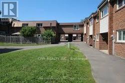 127 - 69 GODSTONE ROAD Toronto, ON M2J 3C8
