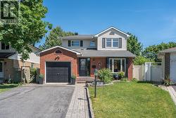 79 HOMESTEAD STREET  Ottawa, ON K2E 7T3