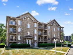 202-3247 Boul. du Souvenir Laval (Chomedey), QC H7V 1X1