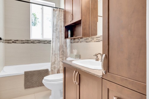 Salle de bains - 17 Av. Des Érables, Saint-Sauveur, QC 