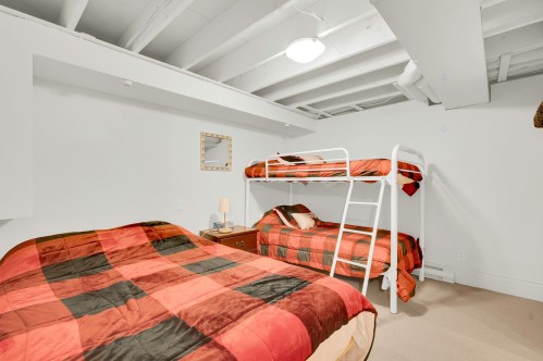 Chambre à coucher - 17 Av. Des Érables, Saint-Sauveur, QC 