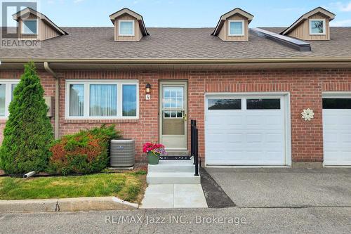 4 - 234 WATER STREET  Scugog (Port Perry), ON L9L 1C4