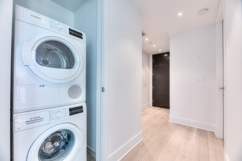 Salle de lavage - 2001-1188 Av. Union, Montréal (Ville-Marie), QC 