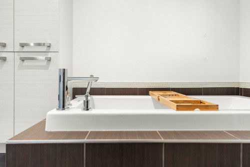 Salle de bains - 8759 Rue Colette-Samson, Québec (Les Rivières), QC 