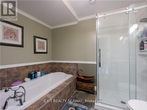 400 Lynwood Drive, Cornwall, ON 