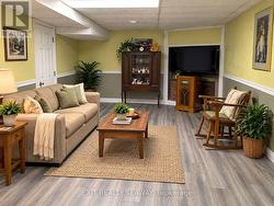 Virtually staged - 