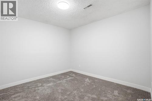 102 Dore Crescent, Saskatoon, SK 