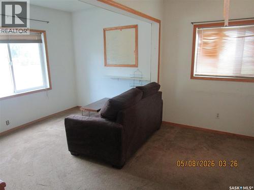 330 2Nd Avenue E, Assiniboia, SK 
