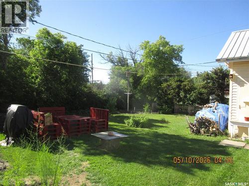 210 7Th Avenue W, Assiniboia, SK 