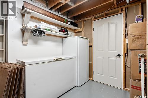 328 Carleton Drive, Saskatoon, SK 