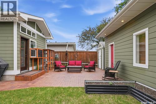 328 Carleton Drive, Saskatoon, SK 