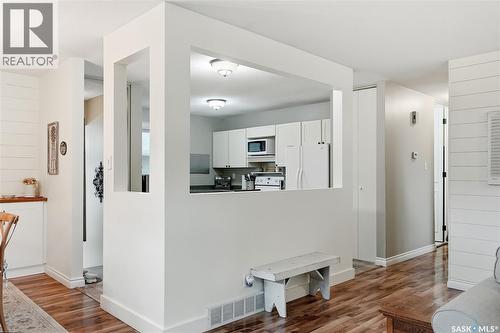 328 Carleton Drive, Saskatoon, SK 