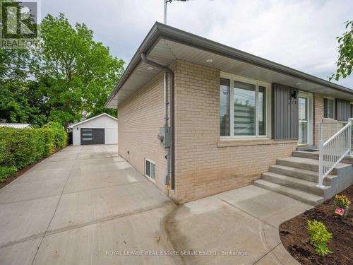 372 Highside Drive, Milton, ON 