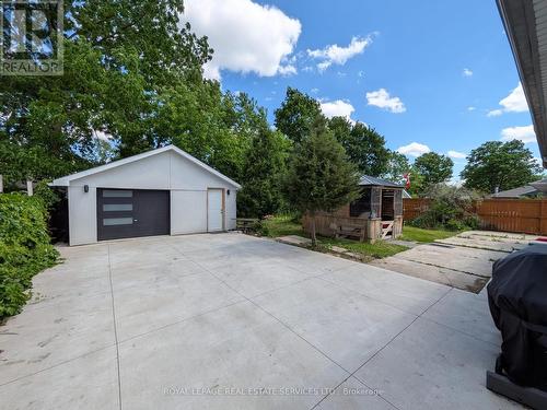 372 Highside Drive, Milton, ON 