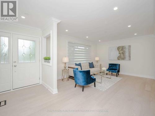 372 Highside Drive, Milton, ON 