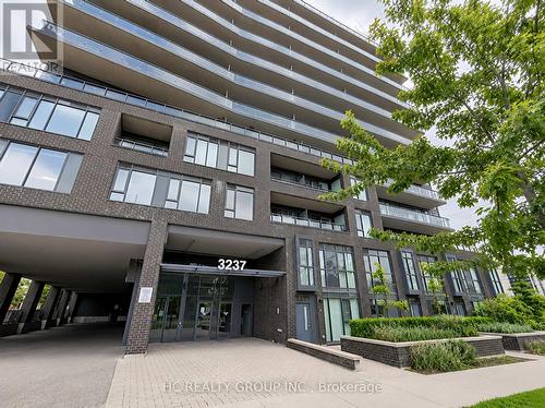 312 - 3237 BAYVIEW AVENUE  Toronto, ON M2K 0G1