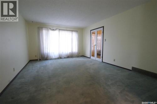 99 Assiniboine Drive, Saskatoon, SK 
