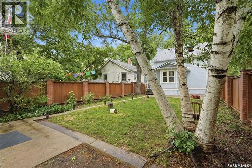734 10Th Street E, Saskatoon, SK 