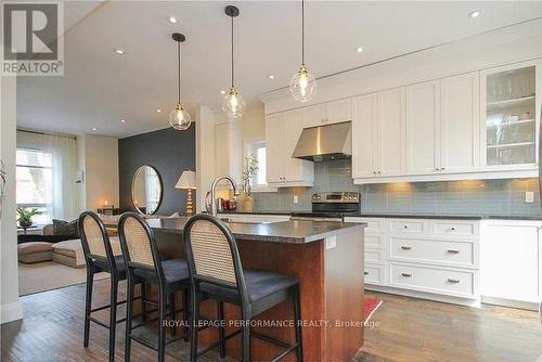 168 Stewart Street W, Ottawa, ON 