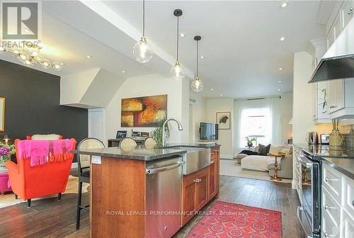 168 Stewart Street W, Ottawa, ON 