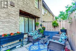 Patio with garden - 