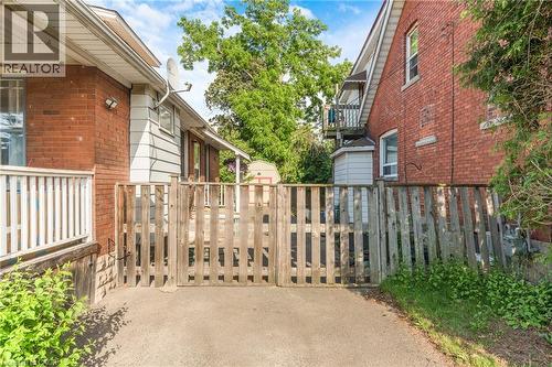 295 Keswick Court, Hamilton, ON 