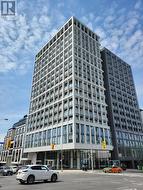 1017 - 2020 BATHURST STREET Toronto, ON M5P 0A6