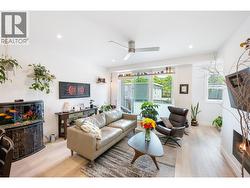 Living room. - 